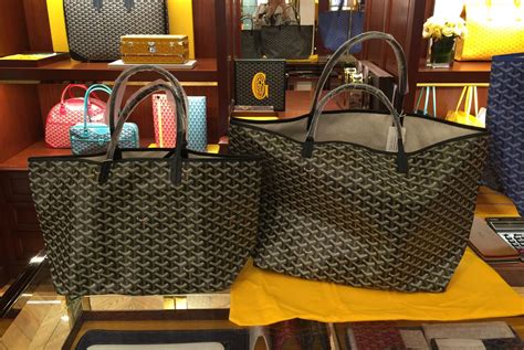 gm vs goyard tote.